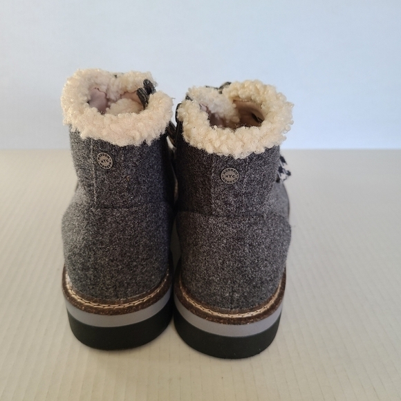 Madden NYC Faux Fur Boots Size 9 Gray Wedge Flannel Hiker Eco Lux Lace Up Zipper - Picture 4 of 13